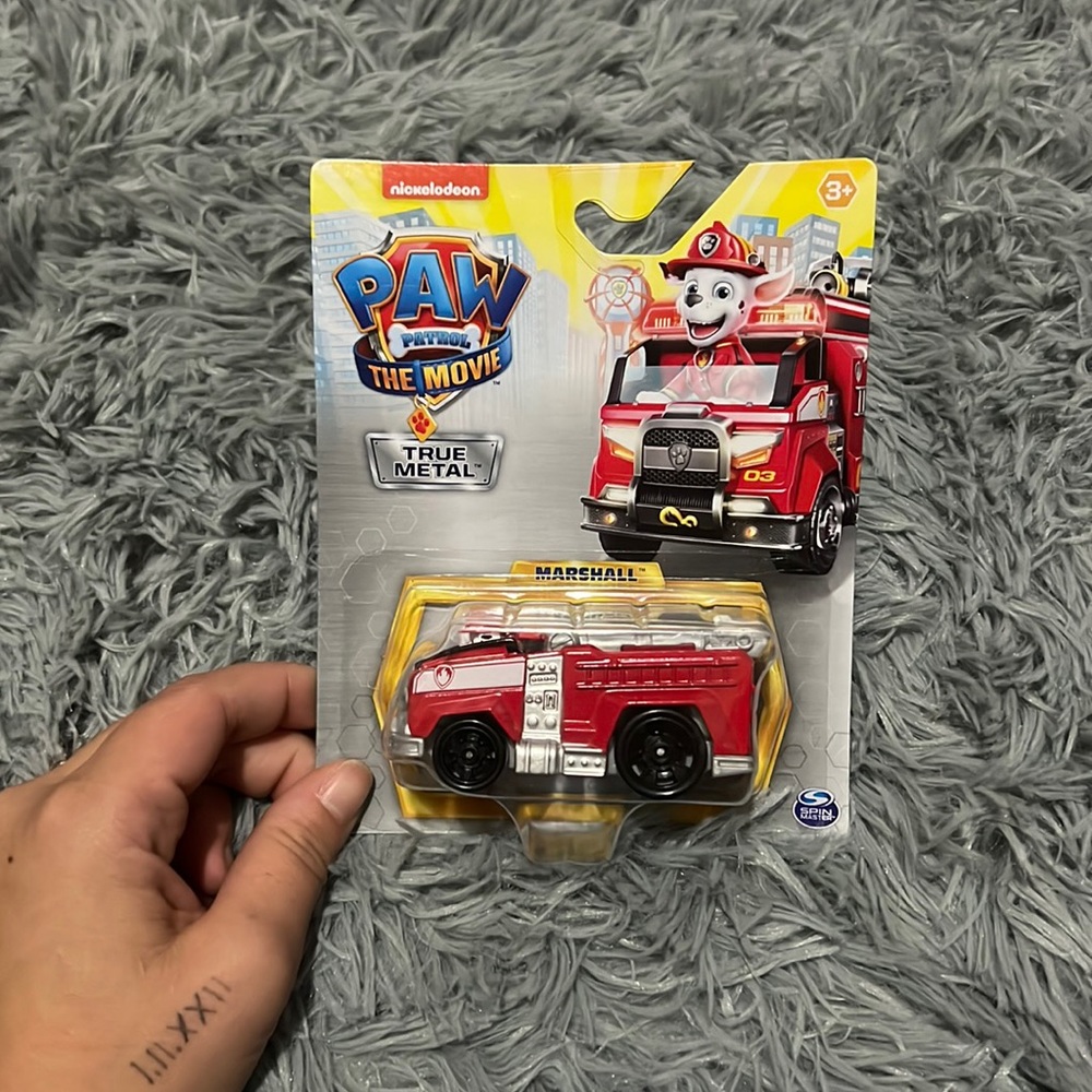 2/$20 •🎄 Stocking Stuffer 🎄Paw Patrol Marshal Firetruck